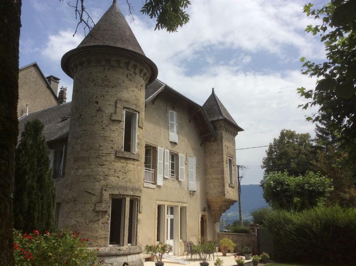 Domaine Du Valromey Bed & Breakfast Champagne-en-Valromey Exterior photo